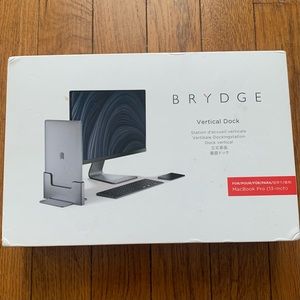 Brydge Vertical Dock Stand